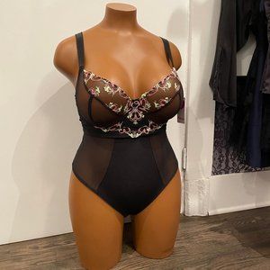 BNWT Freya UW Loveland Bodysuit Black Pink Green 32G